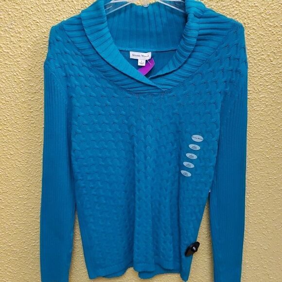 Studio works sweater  - Picture 1 of 4